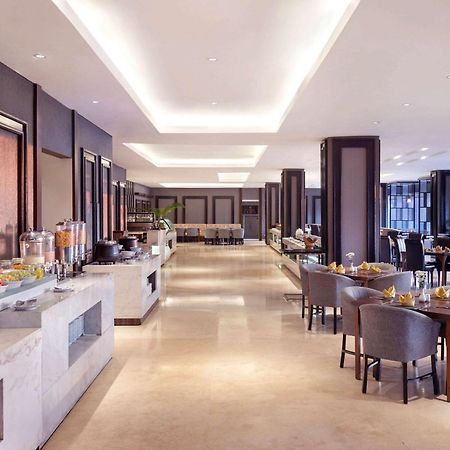Grand Mercure Solo Baru Exterior foto