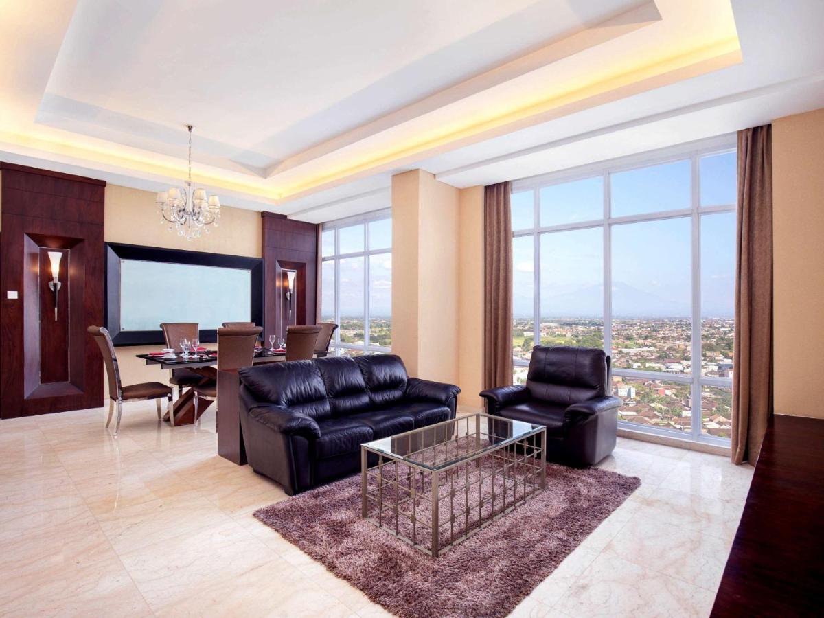 Grand Mercure Solo Baru Exterior foto